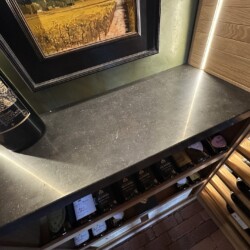 (5) You would never guess this marble-like counter is actually a stone slab customized with seashells!